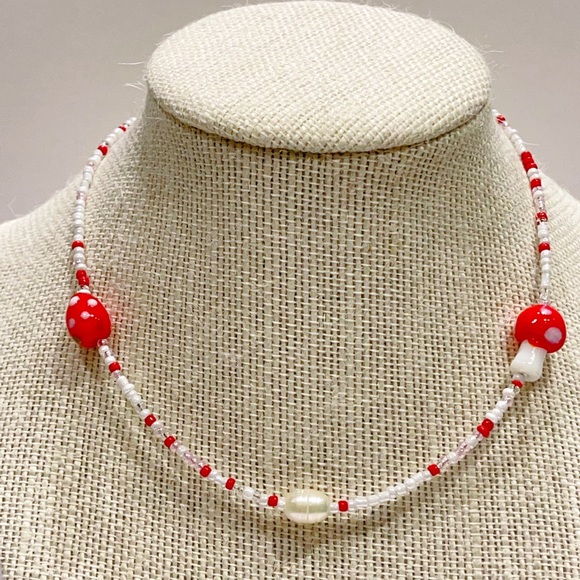 lamp work mushroom & strawberry bead glass seed bead fresh water Pearl necklace - Picture 1 of 4